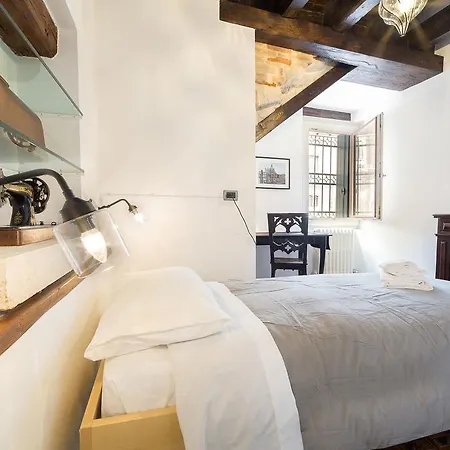 Ve.n.i.ce Cera Casa Santo Stefano Apartment *