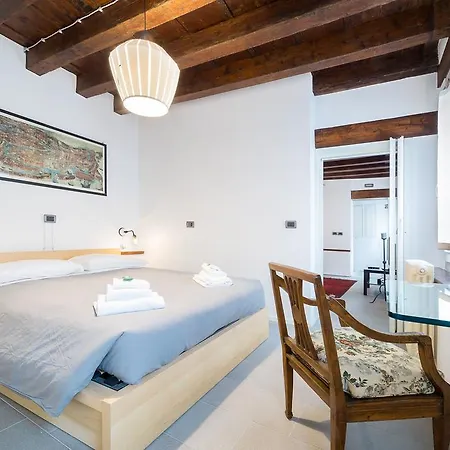Appartement Cera Casa Santo Stefano Venetië
